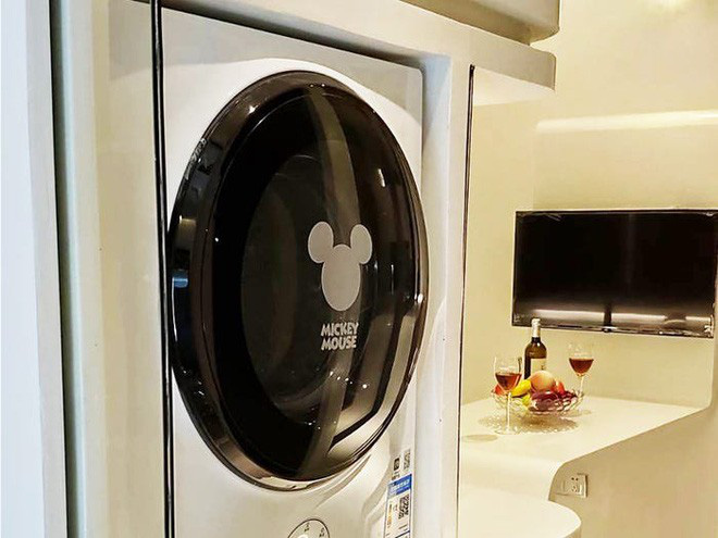 Ng&ocirc;i nh&agrave; mini như bước ra từ phim viễn tưởng, gọn g&agrave;ng nhưng đủ kh&ocirc;ng gian cho gia đ&igrave;nh 4 người - Ảnh 10.