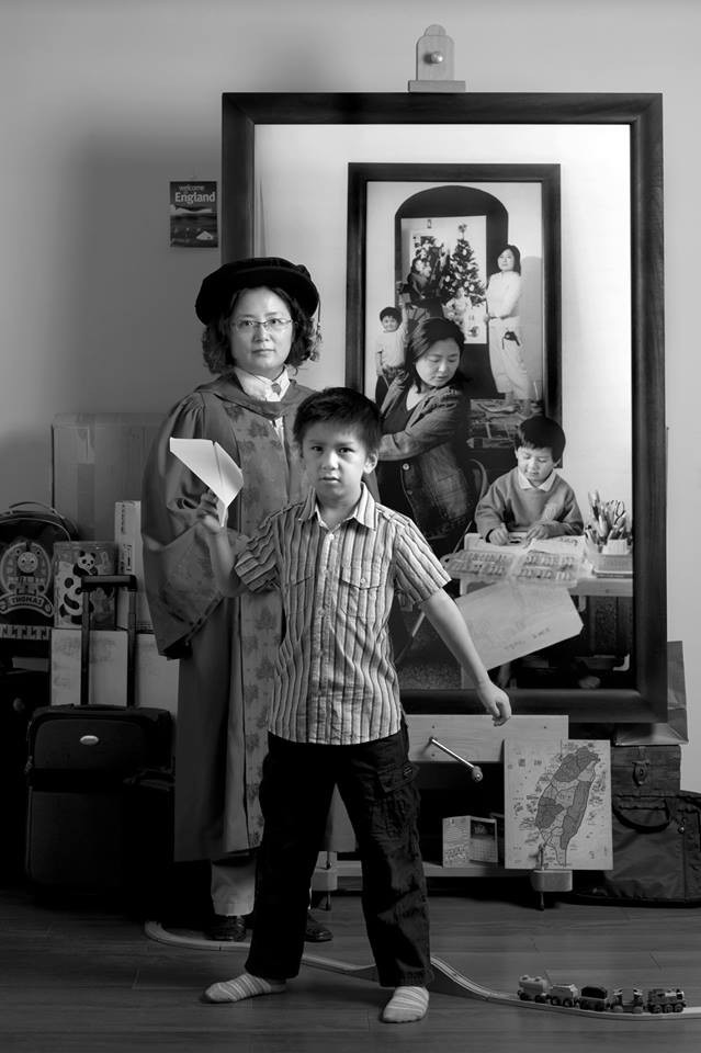 Bộ ảnh lồng ghép ấn tượng của bà mẹ đơn thân Đài Loan: Dành 17 năm ghi lại hành trình trưởng thành cùng con trai động lòng người - Ảnh 9.
