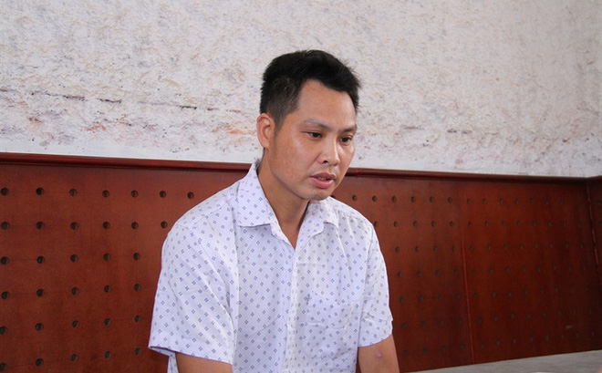 Vụ thầy gi&aacute;o l&agrave;m học sinh mang bầu, sinh con: Ngỏ &yacute; bồi thường rồi biệt t&iacute;ch khỏi địa phương - Ảnh 1.