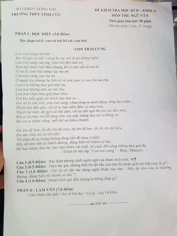 Học sinh ngã ngửa khi thầy cô đưa Con trai cưng của B Ray làm đề thi văn - Ảnh 1. Học sinh ngã ngửa khi thầy cô đưa Con trai cưng của B Ray làm đề thi văn - Ảnh 1.