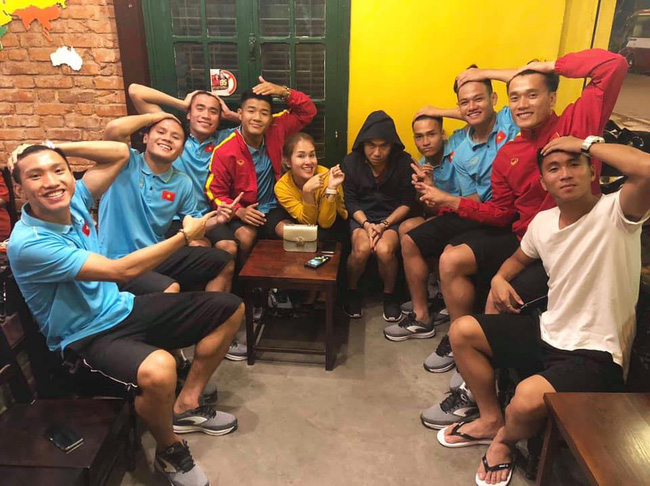 Liên hoàn phốt những người hùng Thường Châu năm nào, trùng hợp lạ kì đều dính dáng ít nhiều tới người chị thân thiết này - Ảnh 14.