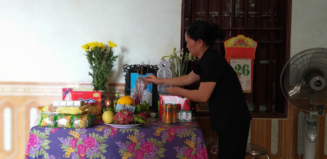 Bắc Giang: Gia đình phẫn nộ đòi làm rõ cái chết của sản phụ sắp sinh con tại trung tâm y tế - Ảnh 1.