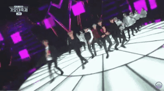 Có thể bạn chưa biết: V nhảy đỉnh là thế nhưng phải sau debut 5 năm mới được bổ sung vào dance-line của BTS - Ảnh 12.