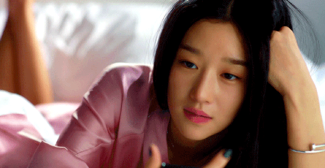 Hai bạn gái điên loạn của Kim Soo Hyun: Nhan sắc ngang ngửa nhưng Seo Ye Jin (Điên Thì Có Sao) ăn đứt mợ chảnh khoản này - Ảnh 3.
