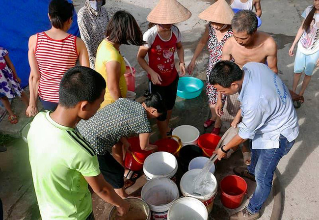 Hà Nội: Chật vật vì chung cư cao cấp liên tục mất nước, cư dân thất vọng muốn bán nhà - Ảnh 2.