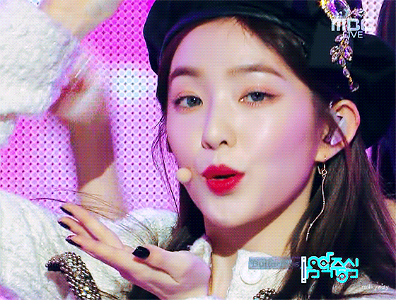 Irene – Jisoo đọ visual khi chung khung hình, chung kiểu makeup: Cạnh tranh nảy lửa khiến dân tình phải “cân não - Ảnh 5.