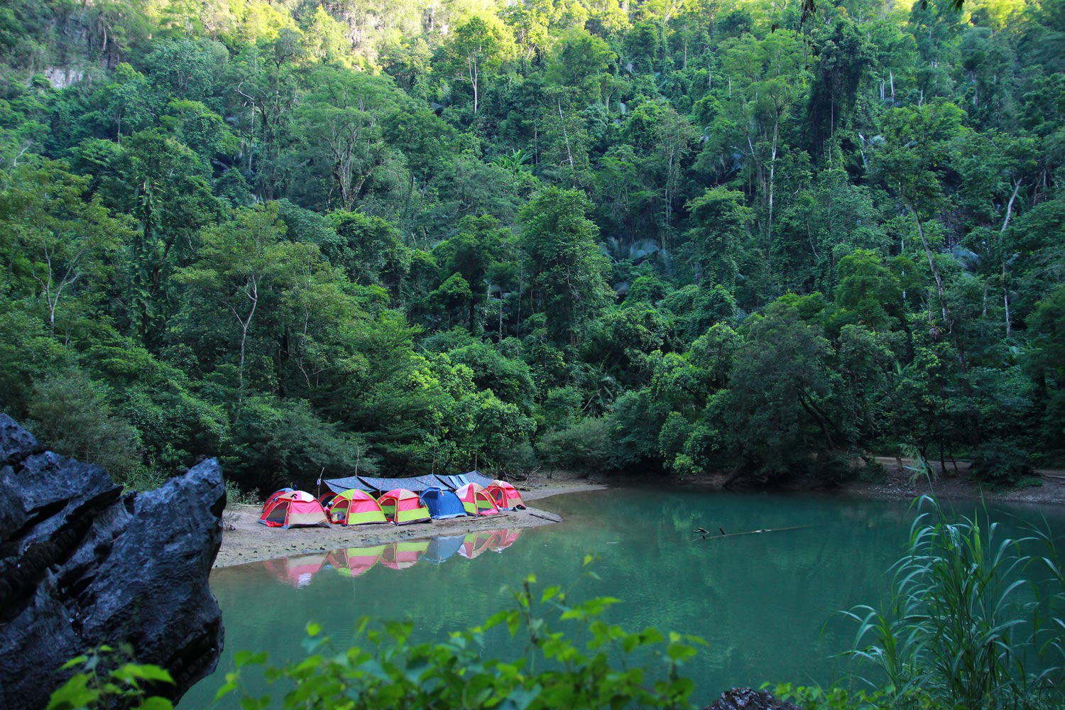 Trọn vẹn chuyến đi 3 ng&agrave;y chinh phục T&uacute; L&agrave;n - một trong những điểm du lịch hot nhất h&egrave; n&agrave;y - Ảnh 8.