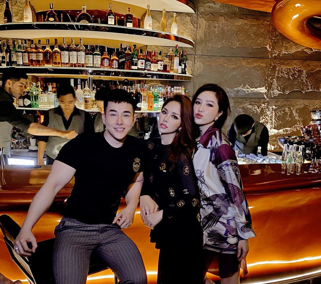 Mặt đầy đặn lại lộ bụng lùm lùm hẳn, Bảo Thy dính tin đồn mang thai con đầu lòng với đại gia Phan Lĩnh - Ảnh 5. Mặt đầy đặn lại lộ bụng lùm lùm hẳn, Bảo Thy dính tin đồn mang thai con đầu lòng với đại gia Phan Lĩnh - Ảnh 5.