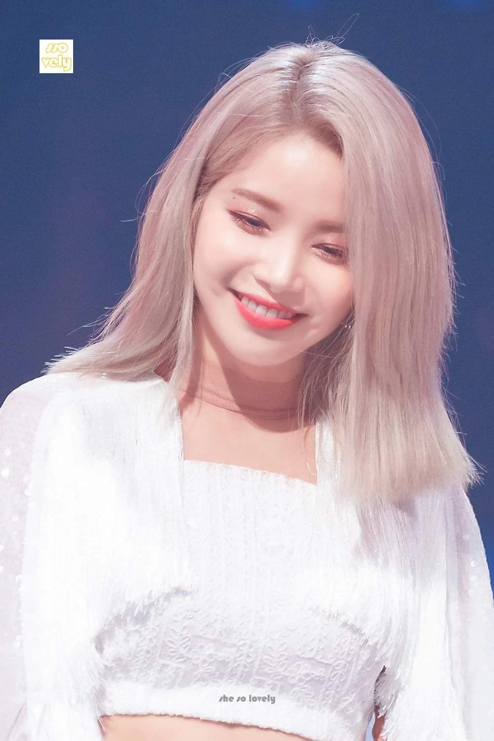 Xôn xao thu nhập quá khủng của sao Kbiz trên Youtube: IU và EXO kiếm cả tỷ đồng, Lisa suýt thành triệu phú đô la - Ảnh 9. Xôn xao thu nhập quá khủng của sao Kbiz trên Youtube: IU và EXO kiếm cả tỷ đồng, Lisa suýt thành triệu phú đô la - Ảnh 9.