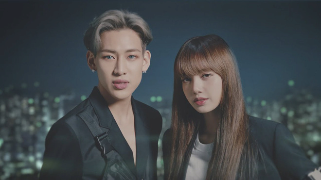 Màn dậy thì thành công của cặp bạn thân idol Thái hot nhất Kpop: Lisa lột xác, Bambam không cần gọi cô bạn là chị nữa rồi - Ảnh 4.