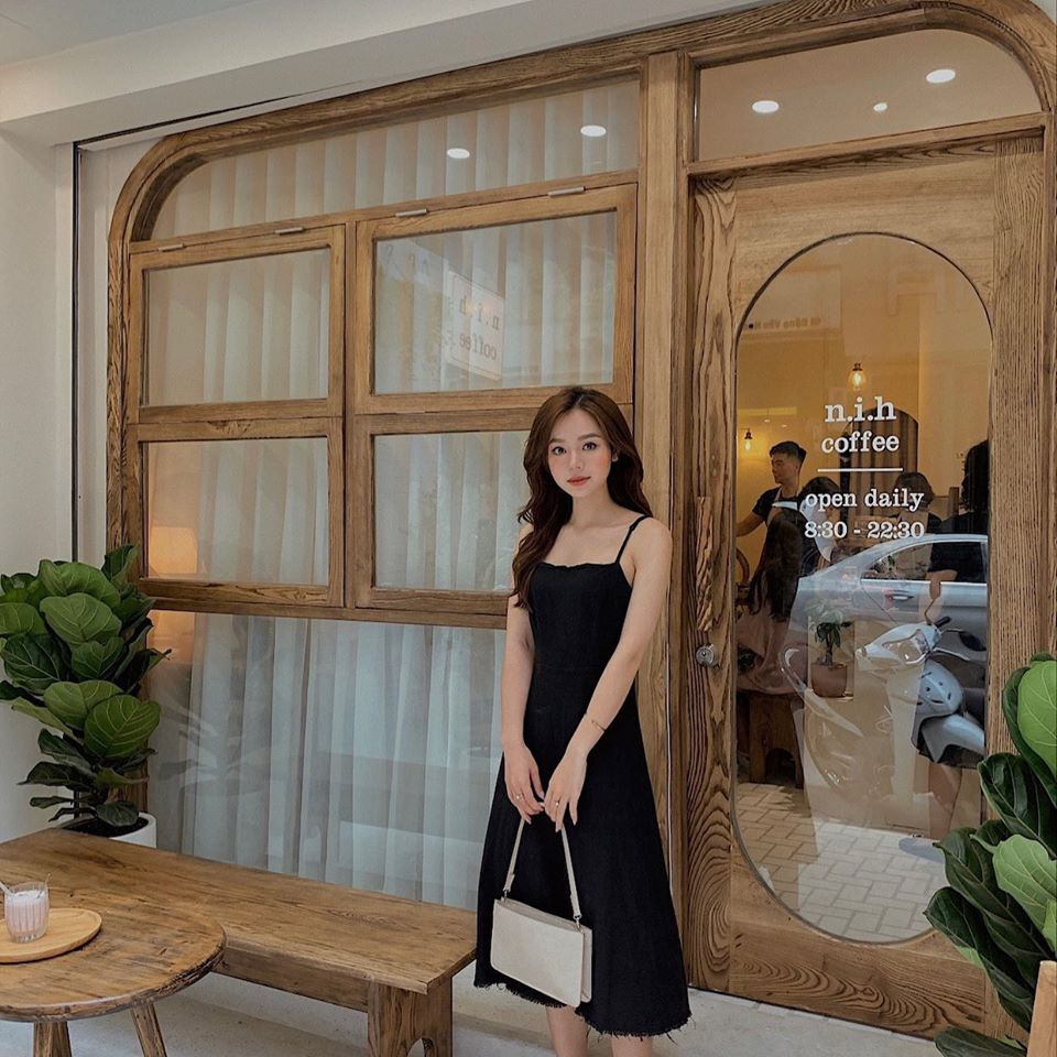 H&agrave; Nội lại c&oacute; th&ecirc;m loạt qu&aacute;n mới vừa xinh vừa xịn: Chưa b&agrave;n đến đồ uống, nh&igrave;n ảnh check-in đ&atilde; thấy h&uacute;t - Ảnh 16.