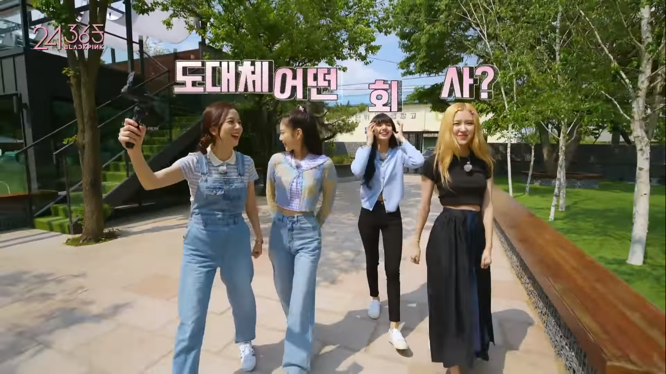 Jisoo khiến 3 c&ocirc; em g&aacute;i BLACKPINK ph&aacute;t hờn đến mức c&acirc;m n&iacute;n bởi khả năng hội họa - Ảnh 1.