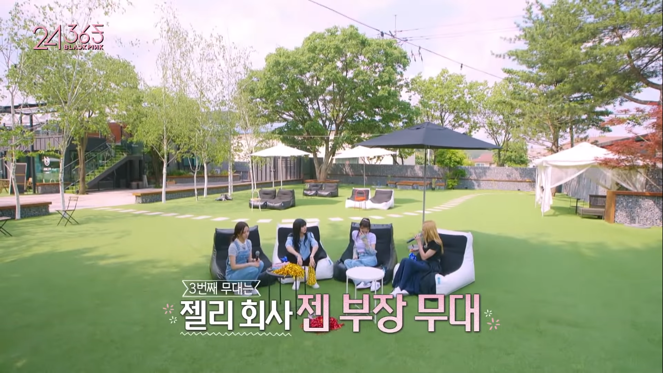 Jisoo khiến 3 c&ocirc; em g&aacute;i BLACKPINK ph&aacute;t hờn đến mức c&acirc;m n&iacute;n bởi khả năng hội họa - Ảnh 2.