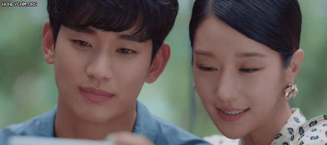 Vừa ngủ chung giường, Kim Soo Hyun lại chủ động h&ocirc;n Seo Ye Ji ở Đi&ecirc;n Th&igrave; C&oacute; Sao tập 9 - Ảnh 4.