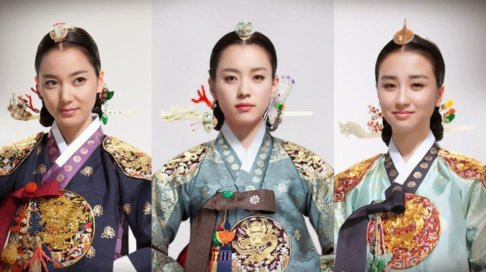 D&agrave;n sao &ldquo;Dong Yi&rdquo; sau 10 năm: Nữ ch&iacute;nh - phụ lận đận t&igrave;nh duy&ecirc;n, Kwang Soo hẹn h&ograve; &ldquo;Tiểu Song Hye Kyo&rdquo;, sao nh&iacute; lột x&aacute;c đỉnh nhất - Ảnh 16.