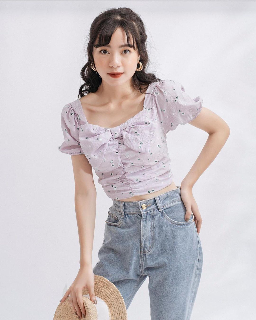 Nhìn Jennie diện crop top buộc dây xinh ngất ngây lại sexy thế này, đảm bảo nàng nào cũng muốn sắm theo  - Ảnh 10.