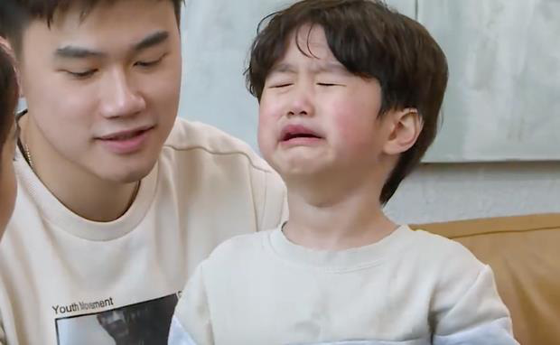 Y&ecirc;u con đ&uacute;ng c&aacute;ch: Sự thay đổi trong quan điểm nu&ocirc;i dạy con của người Việt qua 3 thế hệ - Ảnh 3.