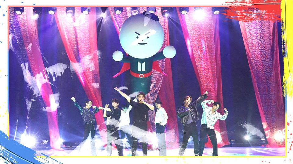 Bang Bang Con: The Live của BTS xác lập kỷ lục Guinness là online concert có nhiều người xem trực tuyến nhất thế giới! - Ảnh 4. Bang Bang Con: The Live của BTS xác lập kỷ lục Guinness là online concert có nhiều người xem trực tuyến nhất thế giới! - Ảnh 4.