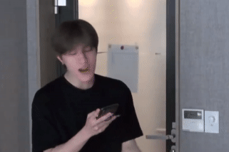 “Em trai” BLACKPINK thả thính fan đúng 3 giây vũ đạo, người hâm mộ vội mắng YG với lý do ai nấy cũng đồng cảm - Ảnh 3.