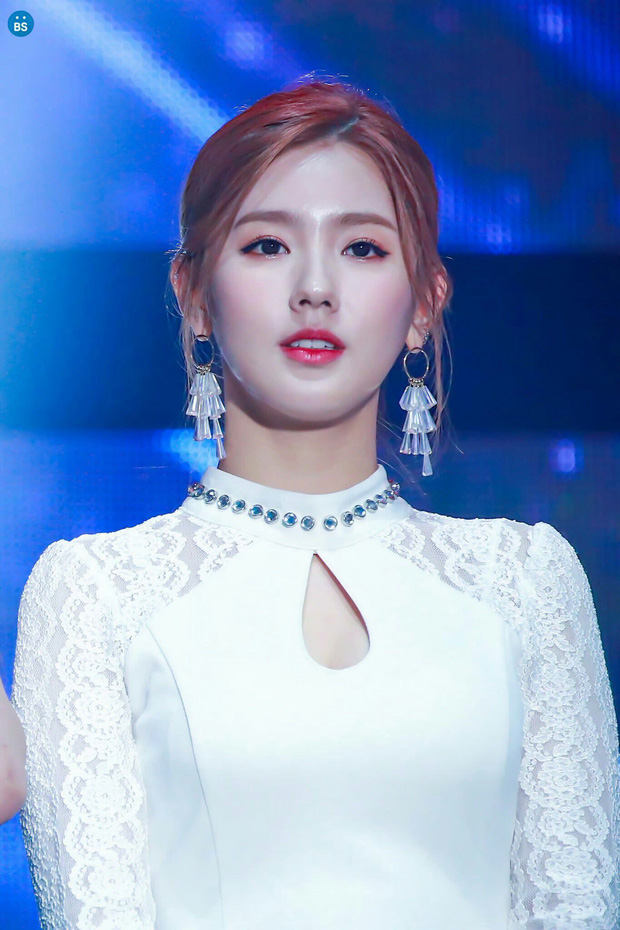 So kè nhan sắc Jisoo (BLACKPINK) và Miyeon (G)I-DLE: Lý do cả hai không thể debut trong một nhóm là đây - Ảnh 6.