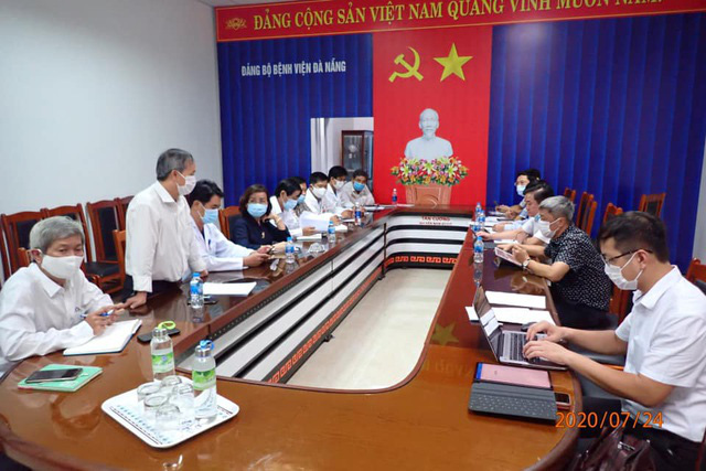Thứ trưởng Nguyễn Trường Sơn: Tập trung huy động tối đa mọi nguồn lực cần thiết để cứu chữa người bệnh COVID-19 - Ảnh 1.