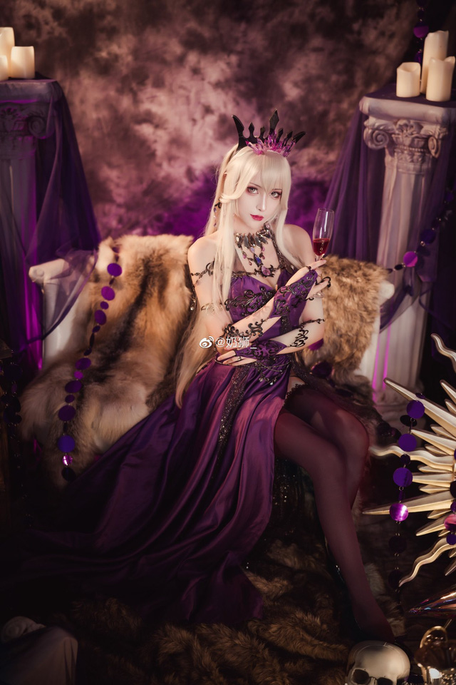 Ngắm mỹ nhân Fate/Grand Order đầy ma mị và quyến rũ qua loạt ảnh cosplay đẹp lung linh - Ảnh 10.