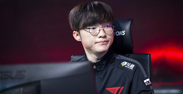 Faker: Tôi đã kết hôn rồi mà... - Ảnh 1.