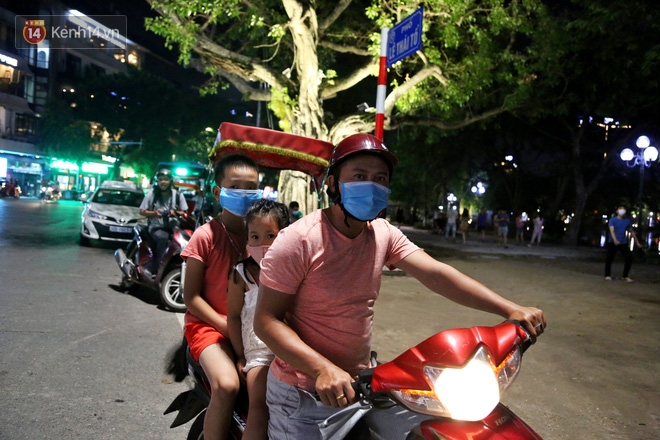 H&agrave; Nội b&igrave;nh tĩnh, kh&ocirc;ng chủ quan trước dịch COVID-19: &ldquo;M&igrave;nh đ&atilde; thắng v&agrave; sẽ thắng tiếp th&ocirc;i&rdquo; - Ảnh 4.