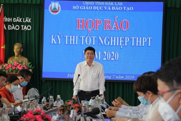 Đắk Lắk: Chia 4 nhóm thí sinh dự thi tốt nghiệp THPT năm 2020 ứng phó với dịch bệnh - Ảnh 1.