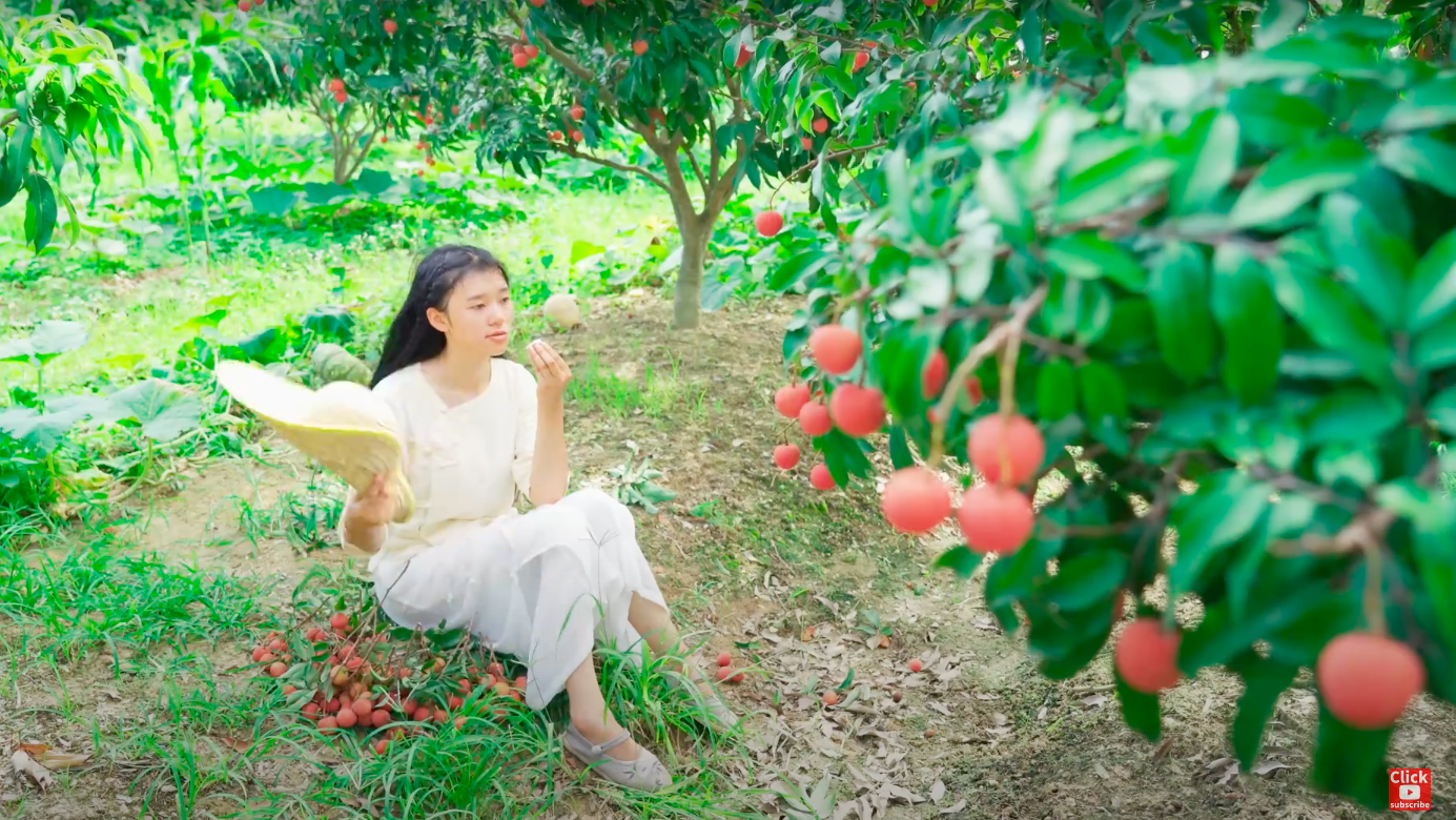 Ngay tại Trung Quốc đ&atilde; c&oacute; loạt vlogger phong c&aacute;ch na n&aacute; L&yacute; Tử Thất, c&oacute; người c&ograve;n gần như &ldquo;copy&rdquo; nguy&ecirc;n si - Ảnh 33.