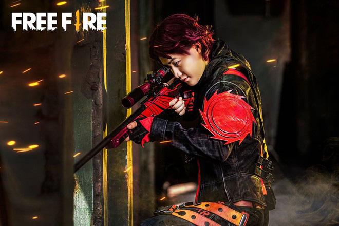 Free Fire tung bộ ảnh cosplay đậm chất điện ảnh, nhưng đường cong gợi cảm của nhân vật nữ mới là tâm điểm chú ý! - Ảnh 10.