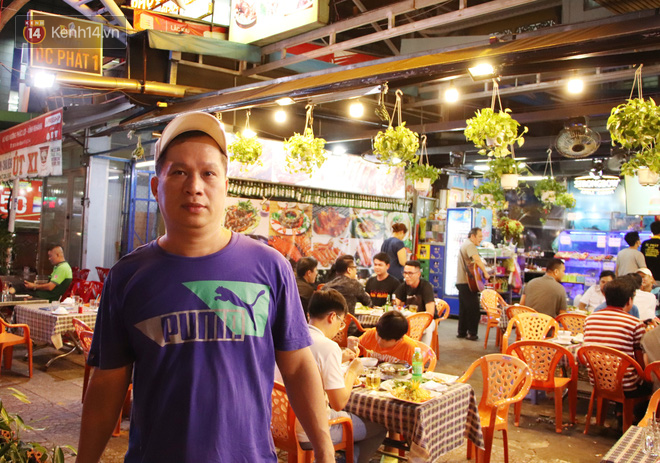 2 khu phố ẩm thực nổi tiếng ở Sài Gòn: Chỗ vắng vẻ đìu hiu, nơi tấp nập khách nhưng bán dưới 25 triệu một đêm vẫn lỗ - Ảnh 3.