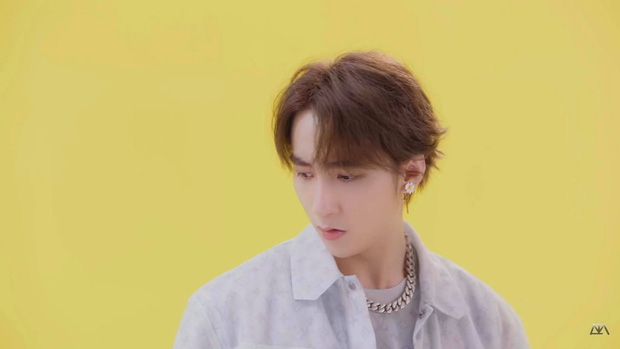 Xem MV của Sơn Tùng M-TP hết nghĩ đến GD và Baekhyun (EXO) lại thấy chi tiết giống IZ*ONE, còn dùng chung studio với Lady Gaga nữa? - Ảnh 2.