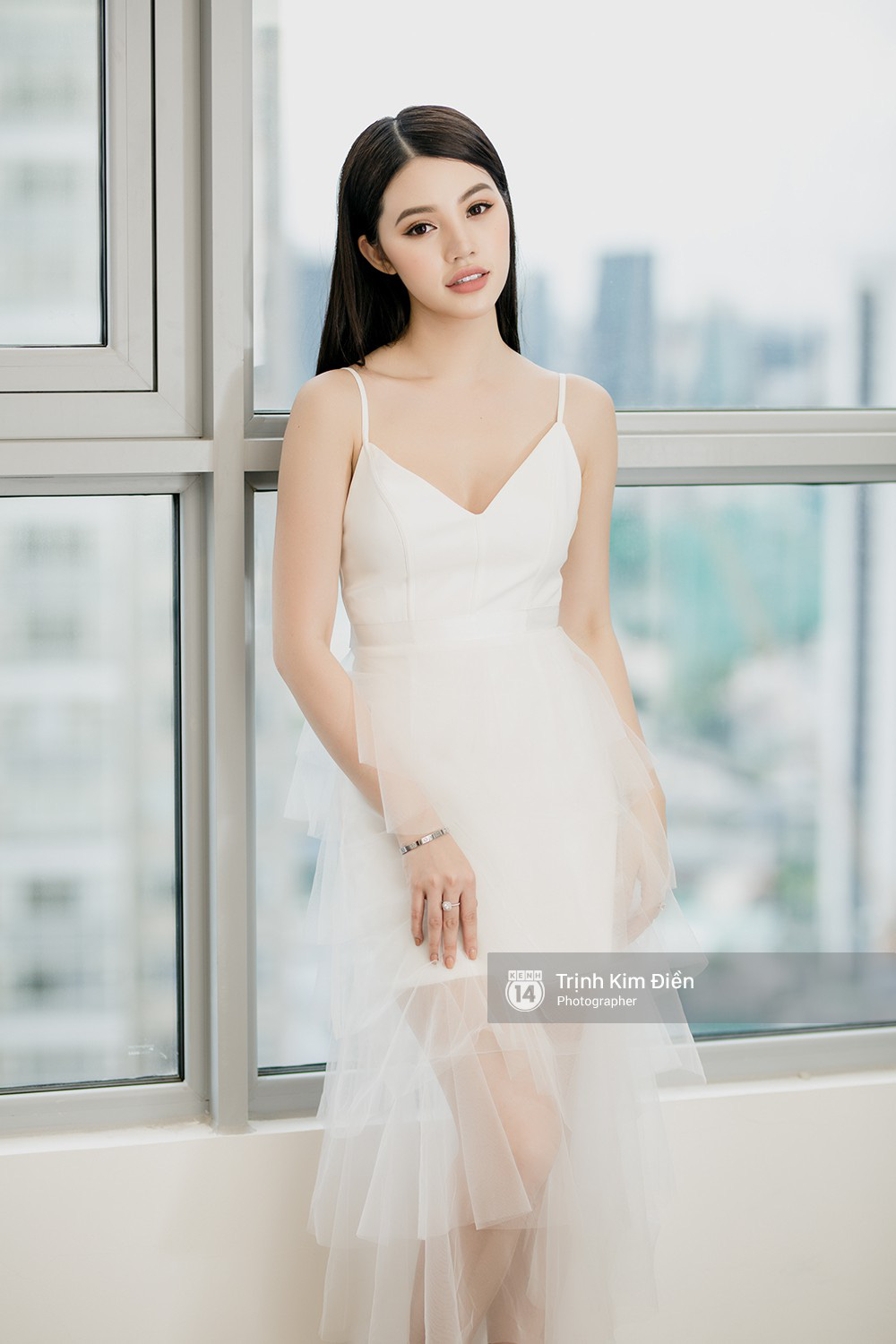 So k&egrave; nhan sắc d&agrave;n t&igrave;nh cũ - t&igrave;nh mới của Binz: Hoa hậu đến hotgirl body n&oacute;ng hừng hực, Ch&acirc;u B&ugrave;i c&oacute; g&igrave; đặc biệt hơn? - Ảnh 3.