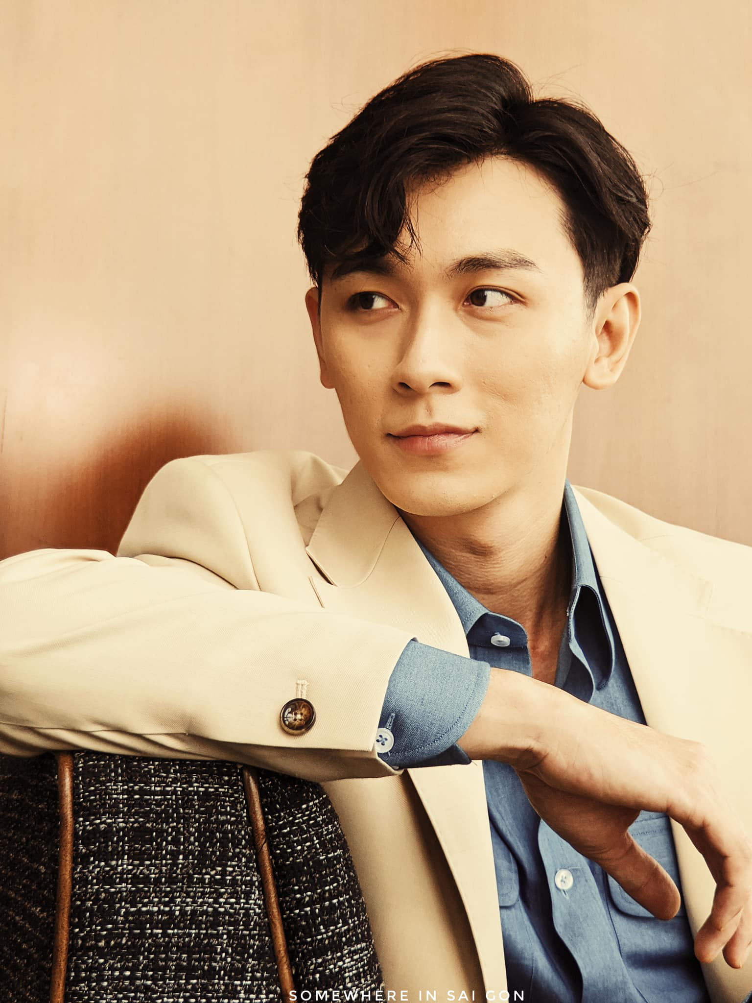 Kh&aacute;nh Ng&ocirc; (Người ấy l&agrave; ai): M&igrave;nh c&oacute; niềm tin Hương Giang sẽ chọn CEO người Singapore - Ảnh 5.