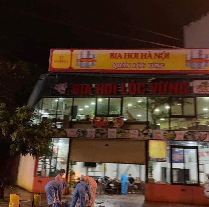 NHÀ HÀNG BIA BÊN HỒ BA MẪU MANG PHONG CÁCH TRUYỀN THỐNG
