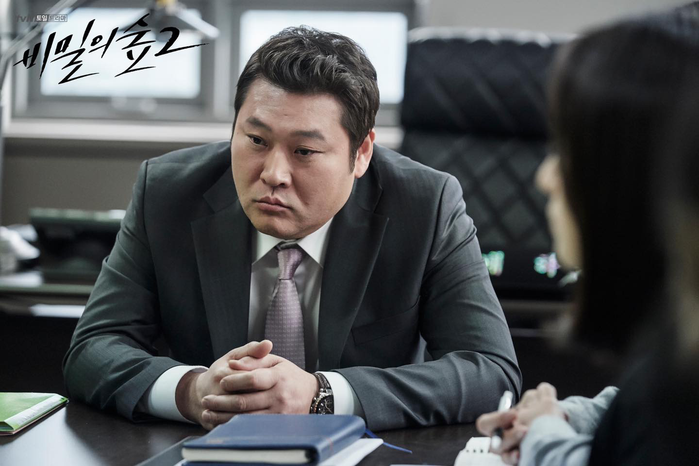 7 điểm khiến ta phải nhảy hố si&ecirc;u phẩm Secret Forest 2: Th&acirc;m s&acirc;u hơn phần 1, lại c&ograve;n lắm th&iacute;nh từ chị đại Bae Doo Na! - Ảnh 5.