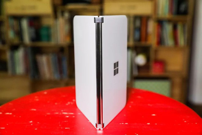 Bên trong siêu phẩm màn hình kép giá cao - Microsoft Surface Duo - Ảnh 17.