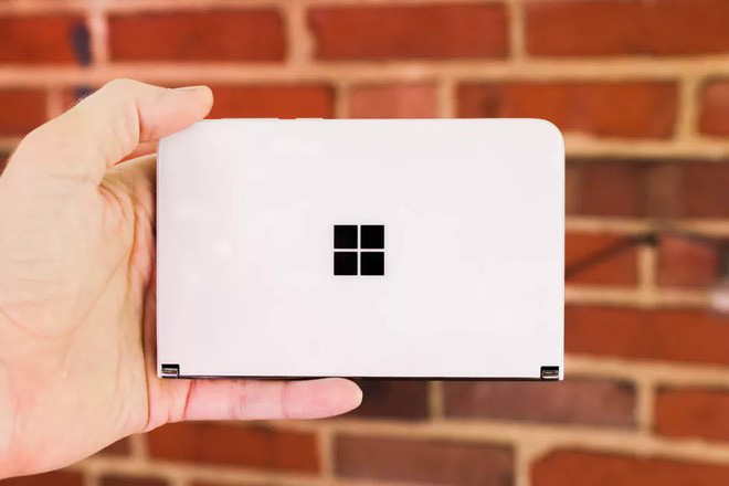 Bên trong siêu phẩm màn hình kép giá cao - Microsoft Surface Duo - Ảnh 26.