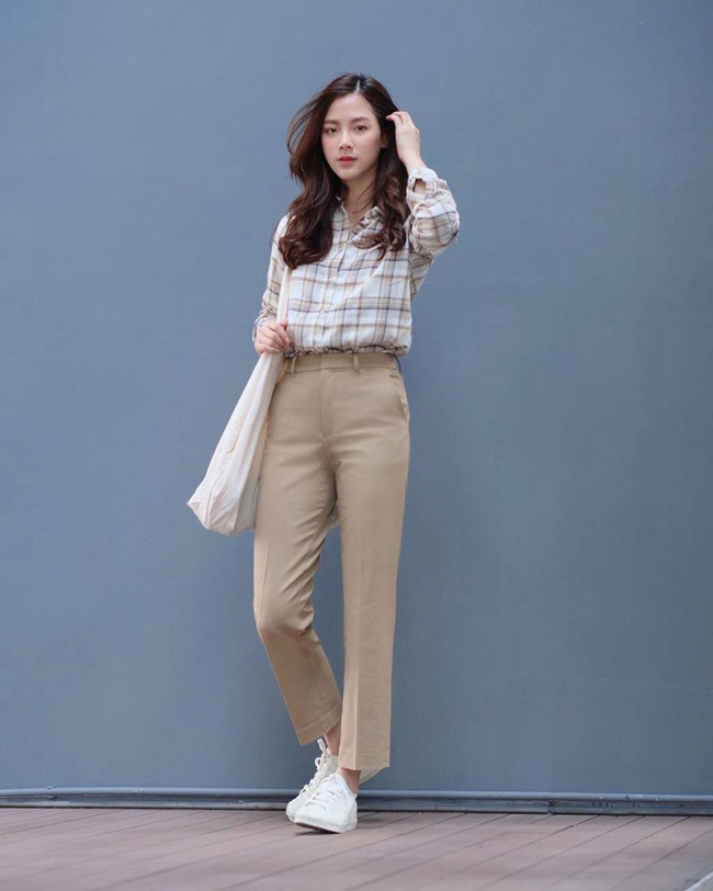 Không cần phức tạp hóa, bạn cứ học theo những outfit đơn giản mà đẹp của Baifern là sành điệu mọi lúc - Ảnh 11.