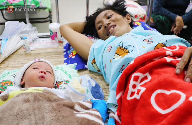 Người mẹ khờ ở Trà Vinh đã triệt sản sau khi hạ sinh bé trai nặng 2,8kg, được mạnh thường quân tặng nhà mới - Ảnh 3.