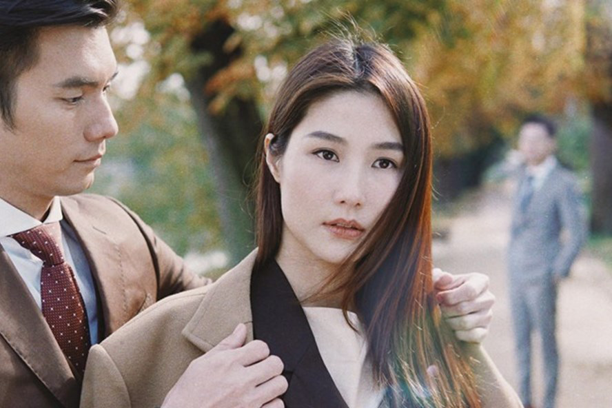 T&igrave;nh Y&ecirc;u v&agrave; Tham Vọng tụt dốc kh&ocirc;ng phanh: Diễn vi&ecirc;n đẹp đến mấy nhưng t&igrave;nh tiết nhạt nh&ograve;a thế n&agrave;y cũng chịu thua! - Ảnh 2.