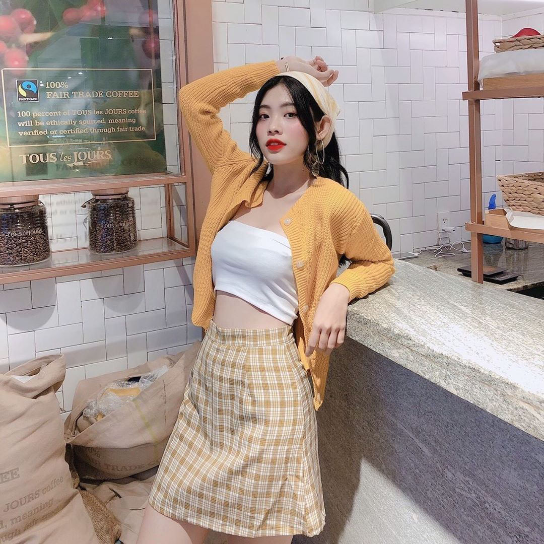 Jisoo lên đồ trẻ trung như nữ sinh, nhưng quay sang Joy mới ngỡ ngàng vì sang chảnh như tiểu thư quý tộc - Ảnh 10.