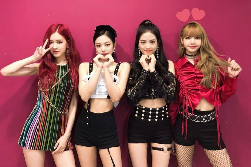 Để ý mới thấy Rosé rất hay lên đồ “lệch tông” với cả nhóm BLACKPINK nhưng tổng thể vẫn “ok lah” mới tài - Ảnh 7.