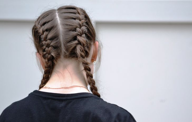 Hội con gái chú ý: nếu còn giữ 4 thói quen tạo kiểu tóc như sau thì hãy sửa ngay vì nó có thể gây ảnh hưởng xấu tới não bộ - Ảnh 3.