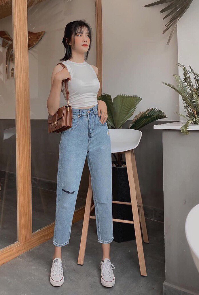 Nếu chỉ sắm 1 kiểu quần jeans, hãy chọn jeans ống đứng: Che nhược điểm đôi chân, mix với áo nào cũng đẹp mà giá chưa đến 200k - Ảnh 6.