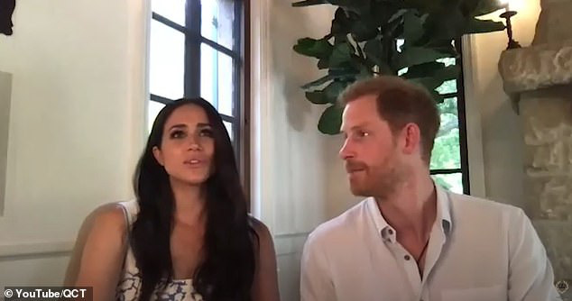 Cùng chồng tham gia cuộc họp, Meghan Markle bất ngờ phát ngôn gây tranh cãi về Nữ hoàng Anh, Harry chỉ ngồi im khiến dư luận dậy sóng - Ảnh 5.