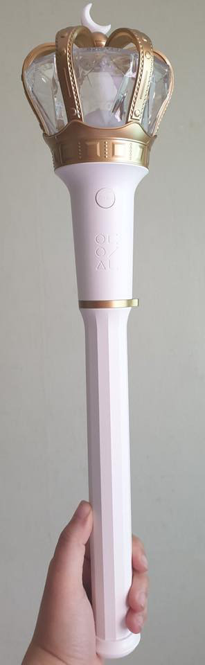 LOONA tung lightstick dài không khác gì quyền trượng Thủy thủ Mặt Trăng, fan réo tên ITZY, NCT vì lý do khiến ai nấy cười ngất! - Ảnh 4.