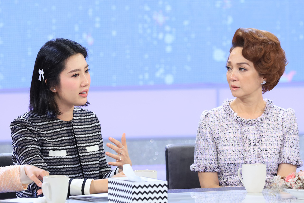 Lan Ngọc oà khóc trên truyền hình khi nói lời xin lỗi muộn màng tới người bạn thân đã mất - Ảnh 6. Lan Ngọc oà khóc trên truyền hình khi nói lời xin lỗi muộn màng tới người bạn thân đã mất - Ảnh 6.