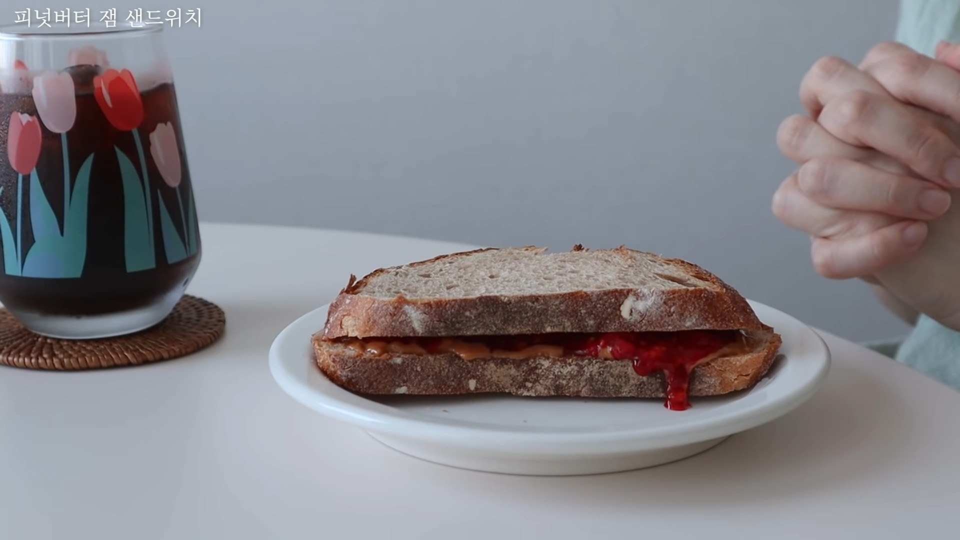 Vlogger Hàn chia sẻ bí quyết giảm 10kg nhờ tự tay làm những chiếc sandwich theo công thức của riêng mình - Ảnh 8.